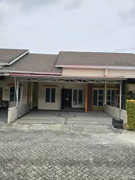 Rumah Cluster Semi Furnish Siap Huni Dkt Hr Soebrantas Jl Cipta Karya