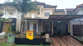 di jual rumah dalam cluster telaga golf Depok  nempel perumahan shilla