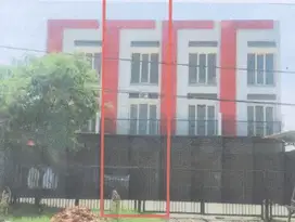 RUKO 3 LANTAI DI JALAN WARUGUNUNG, KARANGPILANG SURABAYA