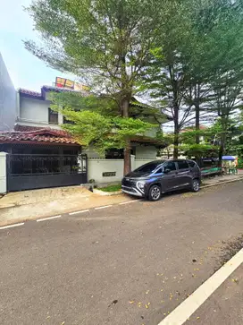 Rumah Kost Aktif Dijual Di Cempaka Putih. Dalam Komplek Elit. NEGO