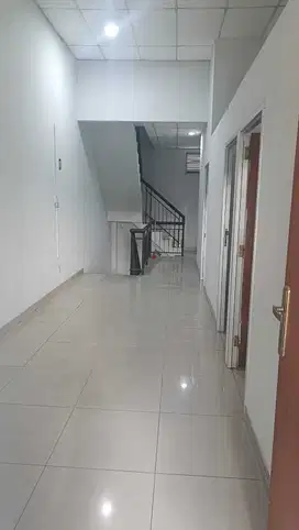 Disewa Ruko Termurah di Mekar Wangi Utama Mainroad