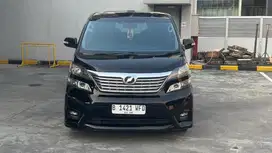 TOYOTA VELLFIRE ZG 2010 AT CASHBACK 10 JT