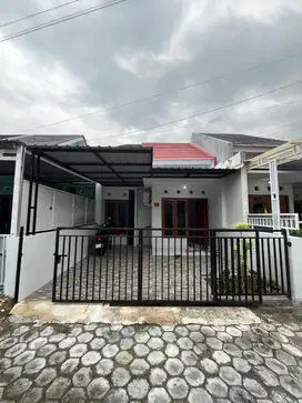 RUMAH CANTIK MINIMALIS HARGA EKONOMIS DALAM PERUMAHAN DEKAT GIWANGAN