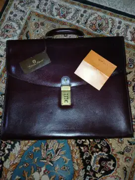 tas kulit bermerk mulus