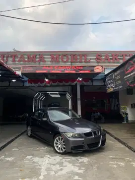 BMW E90 320i PreLci
