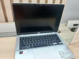 Asus Snapdragon 16 512 GB