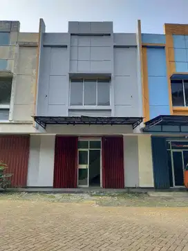 Ruko siap usaha di PTM 3 Metland cileungsi Bogor