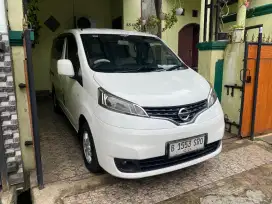 Dijual Evalia SV Manual 2012 KM 85 Ribu