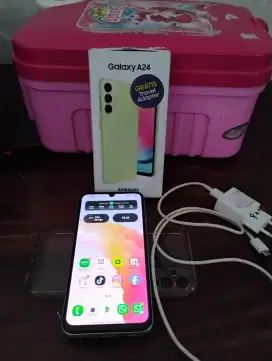 SAMSUNG A24 8/128