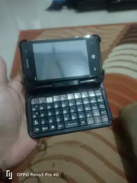 Nokia w8 window minus lcd dan sentuh