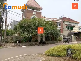 Dijual Rumah 2 lantai LT 320m2 LB 283m2
