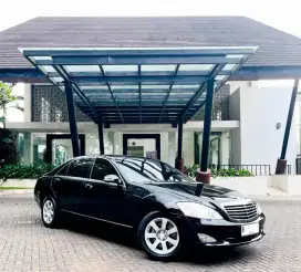 Mercedes benz w221 s300L s300 s 300