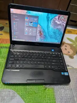 Laptop Fujitsu LH532 Core I3 Ram 4GB Normalan Tinggal Pake Aja