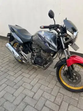 Jual motor honda tiger tahun 2011