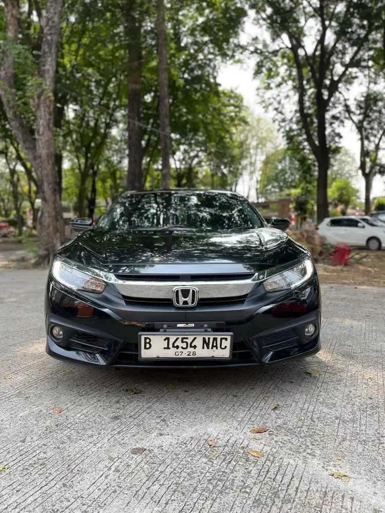 Honda Civic 1.5 ES Bensin AT 2018