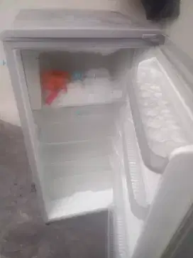 Kulkas 1 pintu tosibha glacio