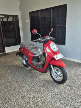 SCOOPY STYLISH KEYLESS 2023 ODO 800 PERAK TERMURAH