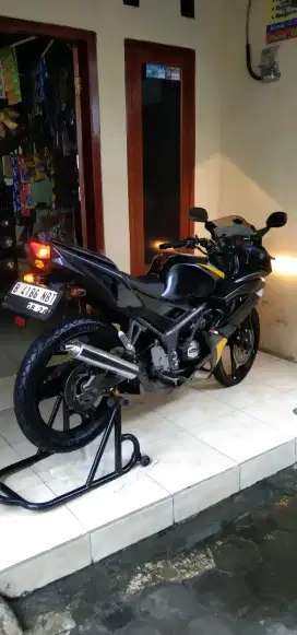 Jual aja barang simpanan ninja RR new 2014