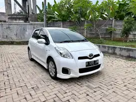 Toyota Yaris E At Putih Tahun 2012 Original Record Km Rendah