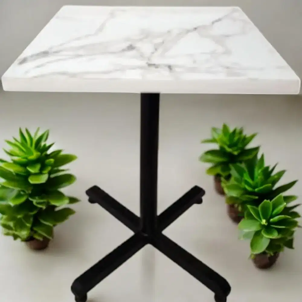 Meja cafe ukuran 60x60