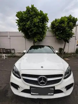 Mercedes-Benz C300 2019 Bensin