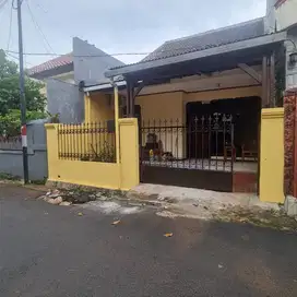 Dijual rumah Dekat taman pondok kelapa jakarta timur