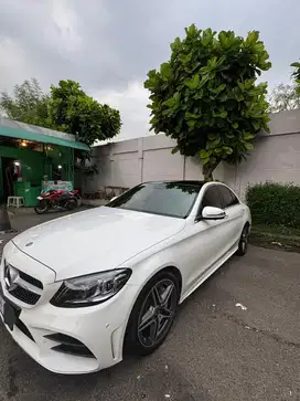 Mercedes-Benz C300 2019 Bensin