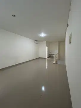 Disewakan Ruko Aniva 2 Lantai di Gading Serpong, Tangerang