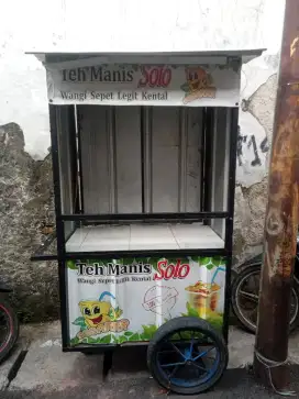 Dijual Gerobak Es Teh Solo Bekas