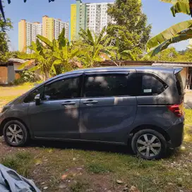 Honda Freed 2011 Bensin