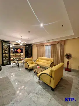Disewakan, Kondominium Sheraton Tunjungan Plaza 3+1 bedroom Lantai 17