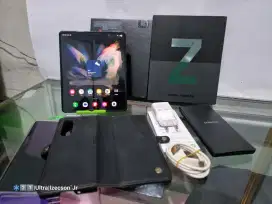 Samsung Z Fold 3 5G SEIN 12/256 Fullset, 90% Mulus, Layar Luar Garis