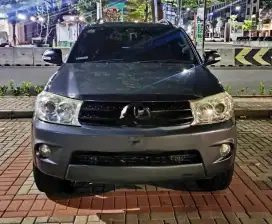 Di Jual Cepat Toyota Fortuner Diesel Tahun 2010 A/T