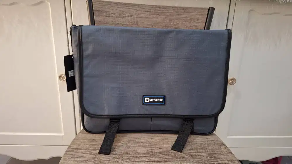 CONVERSE - CON Messenger Bag / Tas Selempang (A/U) Original Grey