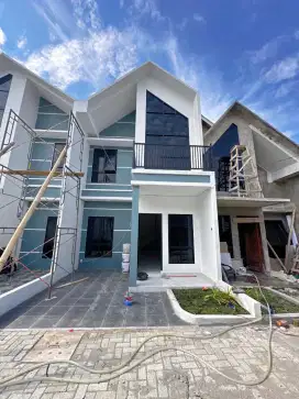 RUMAH MURAH 2 LANTAI MEZZANINE DI GAPERTA