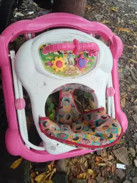 Beby walker anak usia 1 th