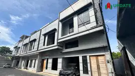 Dijual Villa Komplek Cemara Royal Residence Daerah Cemara