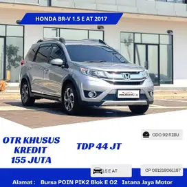 FIRST HAND Honda BR-V 1.5 E AT NIK 2017