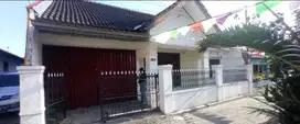Tanah+Rumah di jl. Wahid Hasyim Dekat Kampus UPN Seturan, Pakuwon Mall