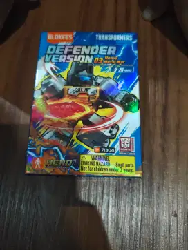 blokees defender 3 transformer tidak jadi buka robek sedikit kotaknya