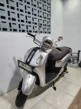 Yamaha Fazzio Lux