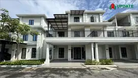 Dijual Villa Jewel Park ukuran 7x14,5 Medan Polonia