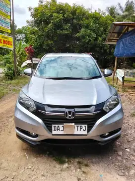 Dijual Mobil HR-V tahun 2016