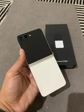 Samsung Galaxy Z Flip 5 8/512GB SEIN