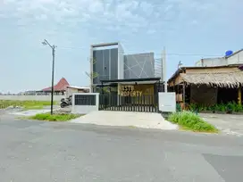 RUMAH MODERN AKSES MUDAH PINGGIR JALAN DEKAT LPMP KALASAN