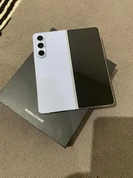 Samsung Galaxy Z Fold 5 12/512GB warna Blue