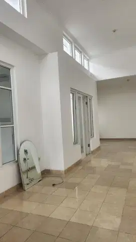 Dijual Rumah 1 Lantai Like New Di Cibubur Country