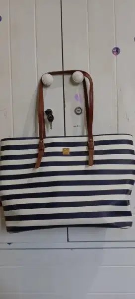 Tas Wanita Les Catinos Original