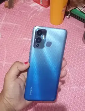 Infinix Hot 12 play ram 4+2/128!.
