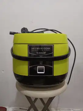 Hi Tech Com Penanak Nasi